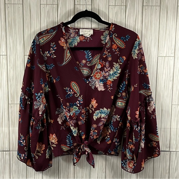Lavenderfield Tops - Lavenderfield Floral V-Neck Blouse